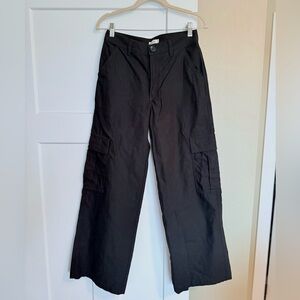 TNA Aritzia straight leg Cargo Pants - Black 6